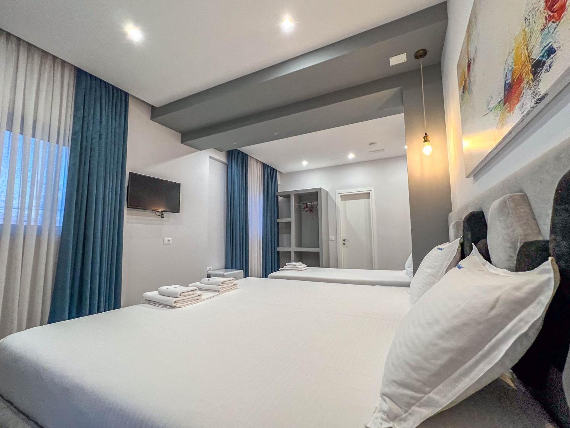 Rumani 3 Islands Hotel Ksamil Exterior photo
